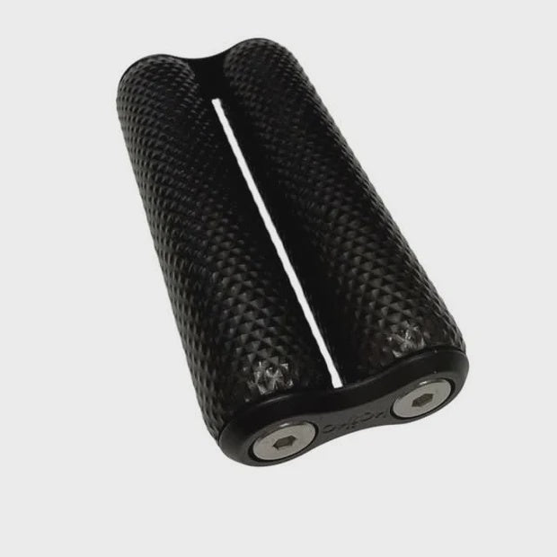 Hand Roller By Kaiko - BLACK EXTRA TEXTURED 345g