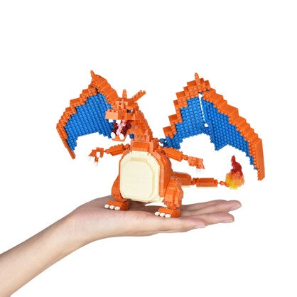 Pokemon - Deluxe Charizard - Sensory Kingdom