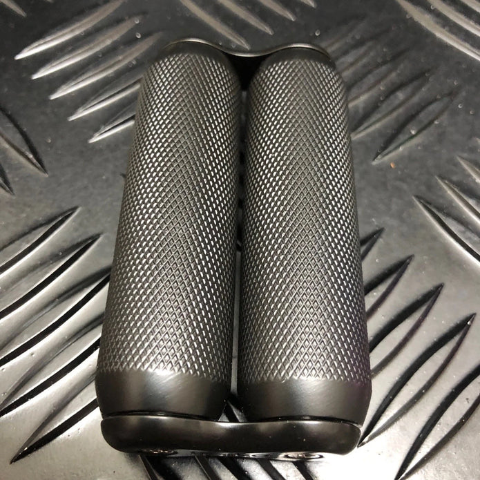 Hand Roller By Kaiko - 300g Textured - Sensory Kingdom